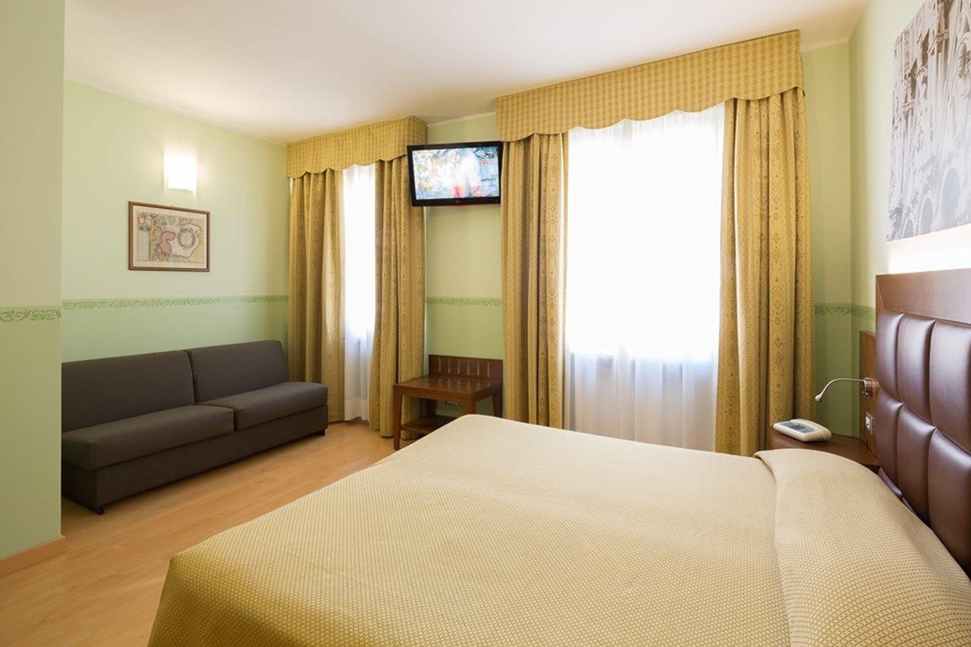 Hotel Terminus&Plaza Pisa Exterior foto