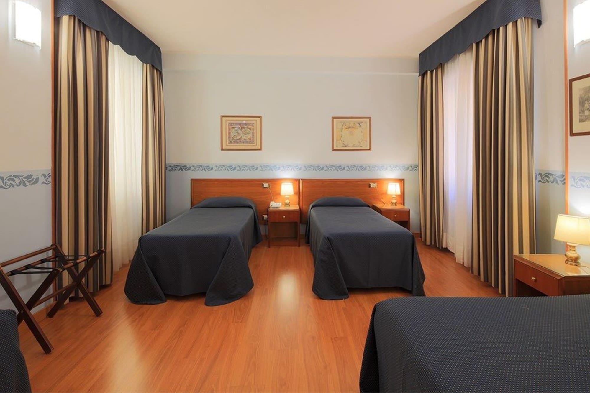 Hotel Terminus&Plaza Pisa Exterior foto