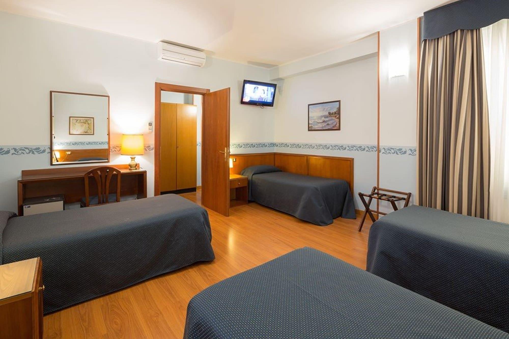 Hotel Terminus&Plaza Pisa Exterior foto